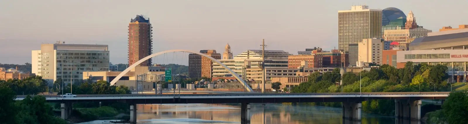 Des Moines, Iowa City Skyline